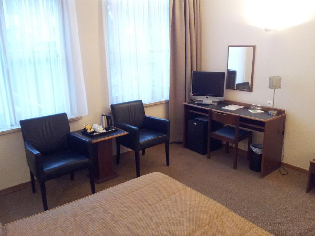 Hotel Prinse Antwerpen Bagian luar foto