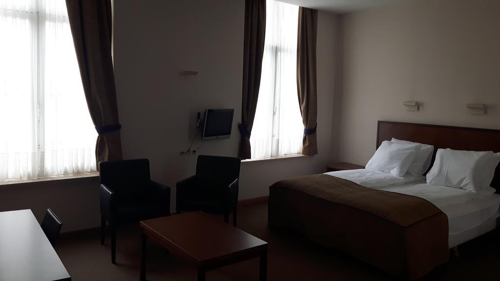 Hotel Prinse Antwerpen Bagian luar foto