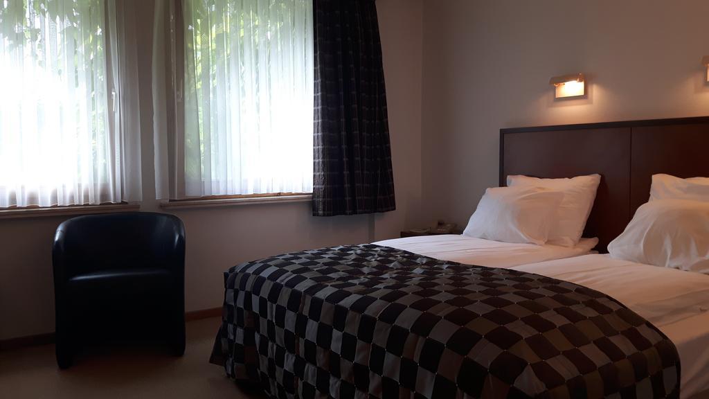 Hotel Prinse Antwerpen Bagian luar foto