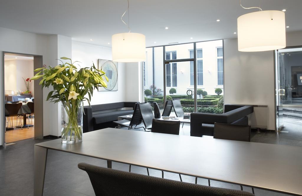 Hotel Prinse Antwerpen Bagian luar foto