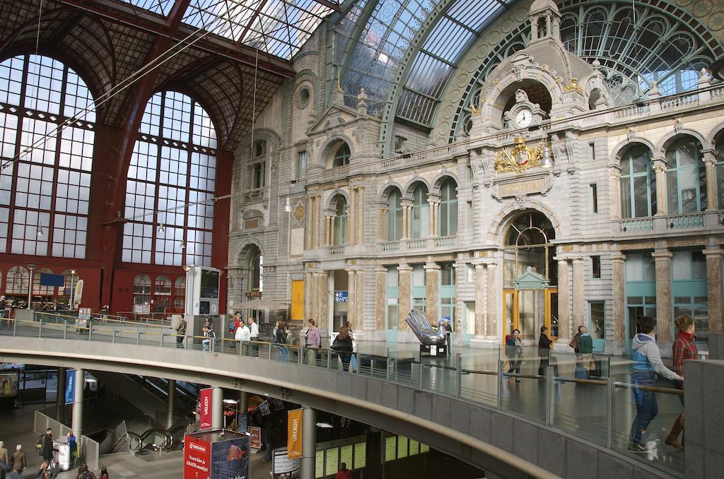 Hotel Prinse Antwerpen Bagian luar foto